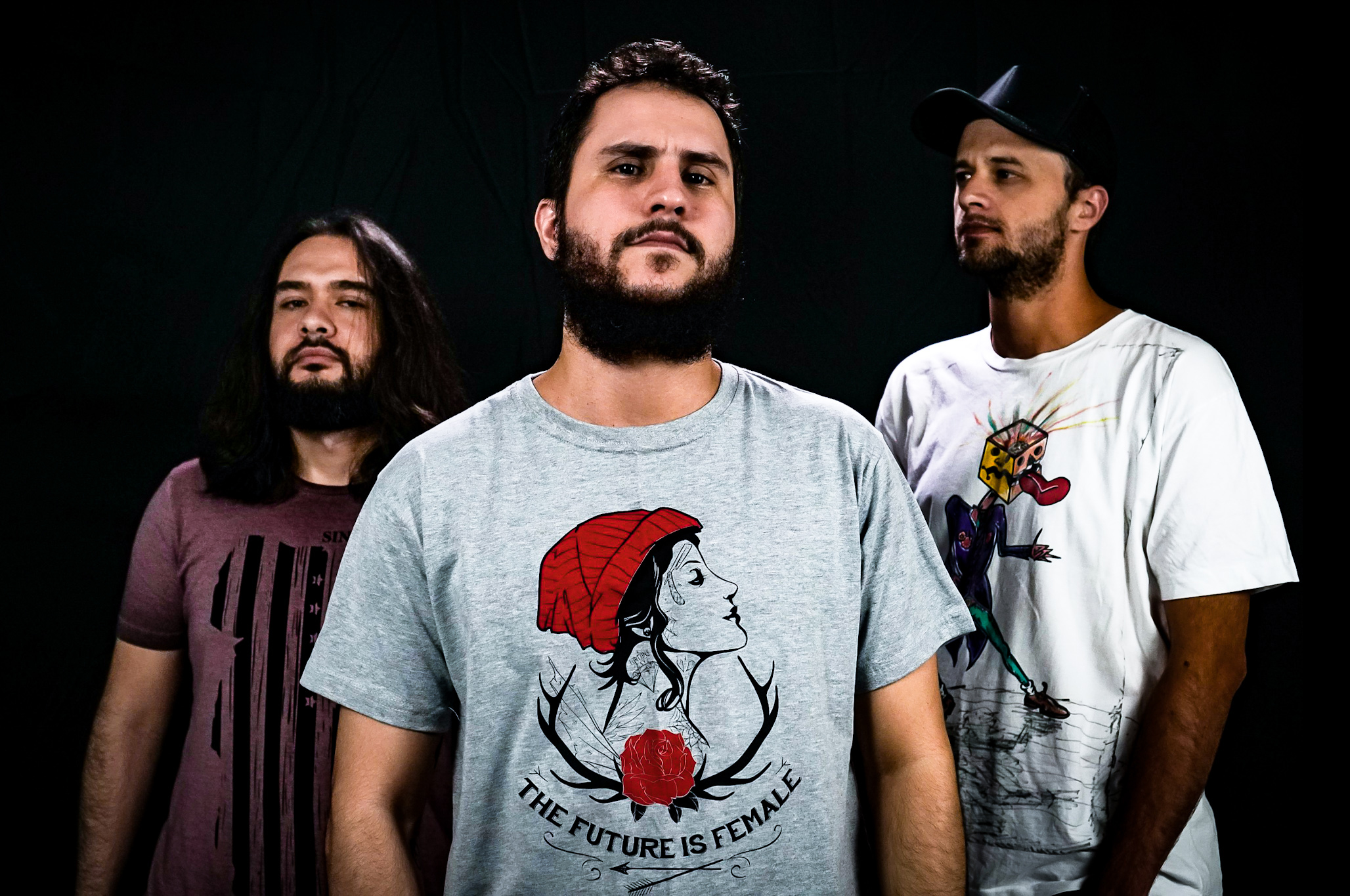 Mad Sneaks, conheça o power trio grunge que vai te surpreender