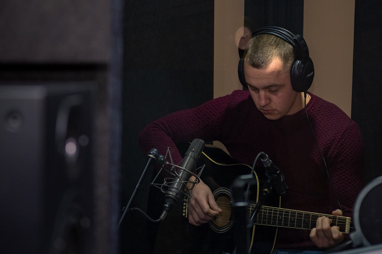 Plataforma de lives para gamers pode render mais para músicos do que streaming